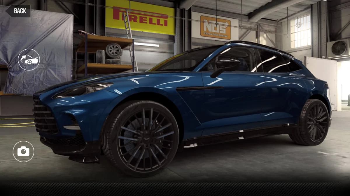 Aston Martin DBX 707 CSR2 season prize car in IonBlue