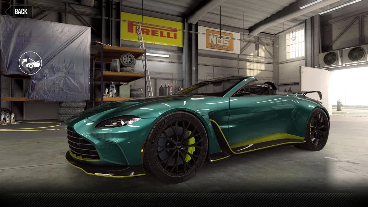 Aston Martin V12 Vantage Roadster CSR2 season prize car in PodiumGreen