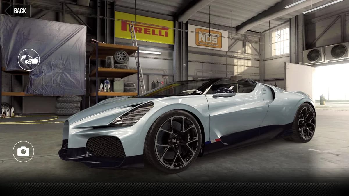 Bugatti W16 Mistral CSR2 season prize car in Brise