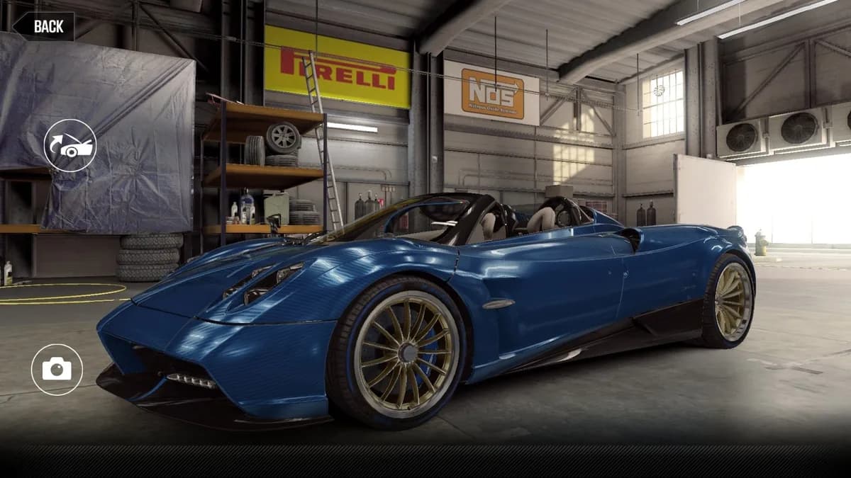 Pagani Huayra Roadster CSR2 season prize car in BluTricolore