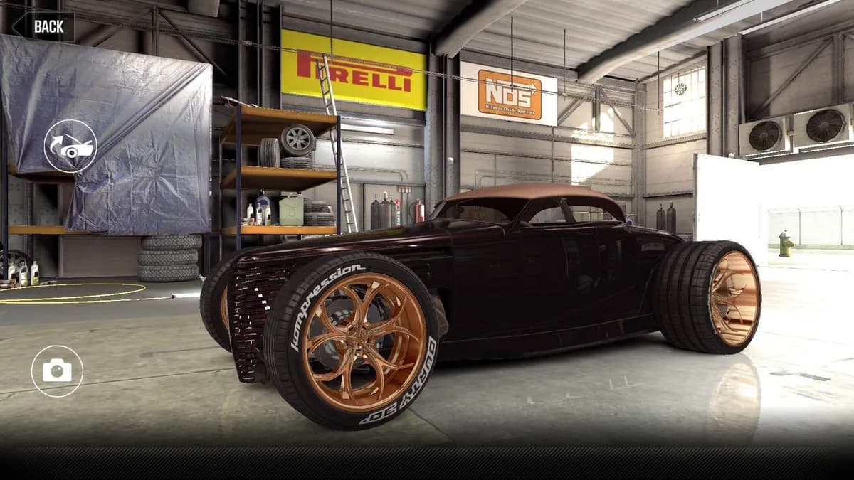 Ford Durty 30 Gold