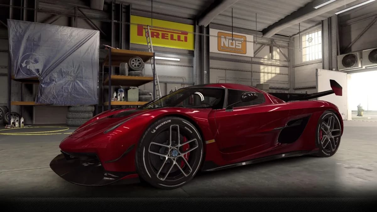 Koenigsegg Jesko Gold