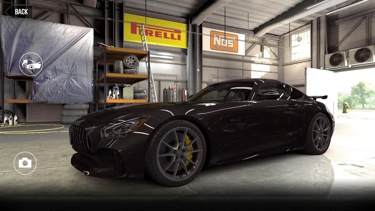 Mercedes-AMG GTR