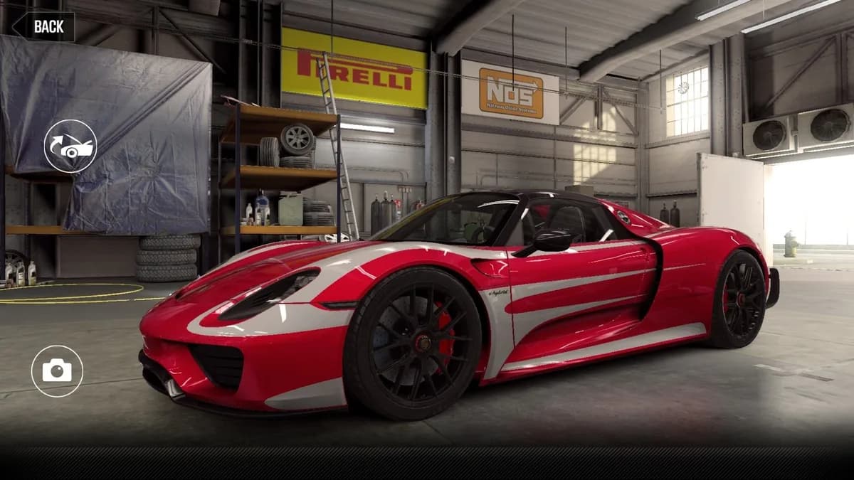 Porsche 918 Spyder Gold