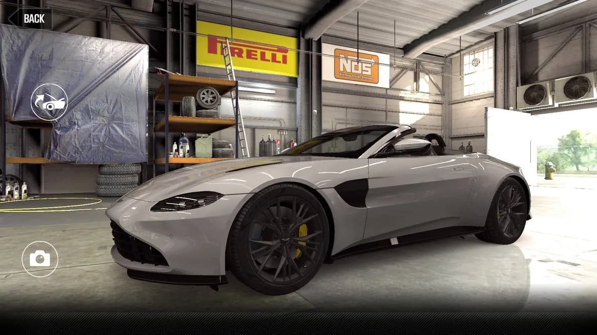 Aston Martin Vantage Roadster (2021)