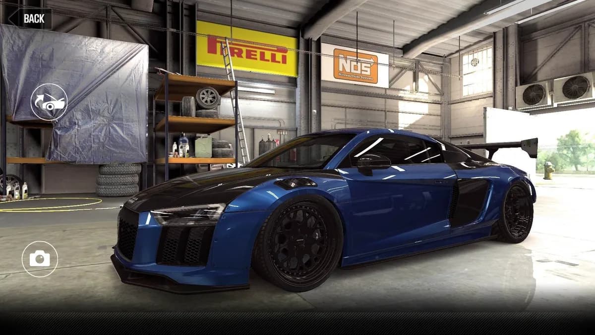 Audi NEWINGR8 RSR