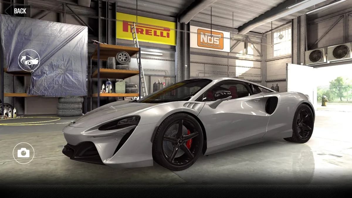 McLaren Artura (2022)