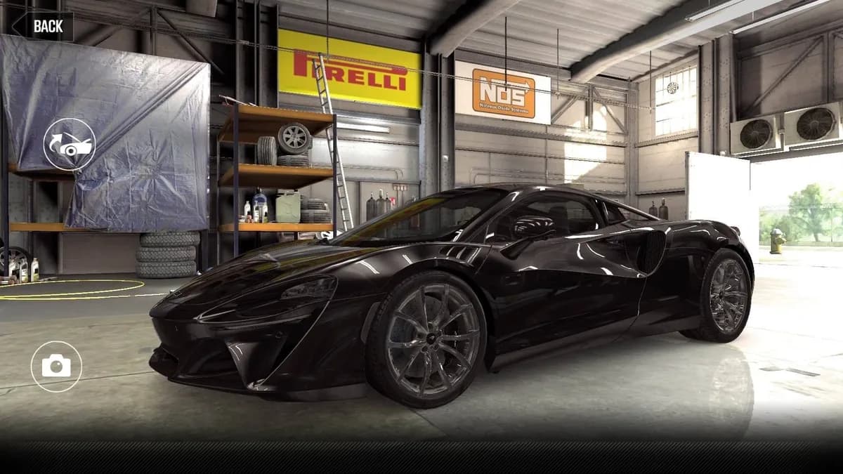 McLaren Artura (2022)