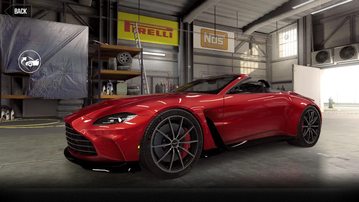 Aston Martin V12 Vantage R (2023)
