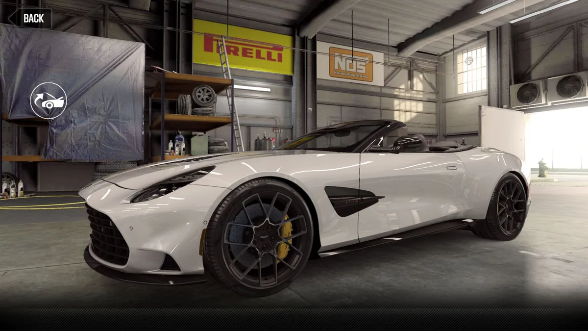 Aston Martin Vanquish V (2025)