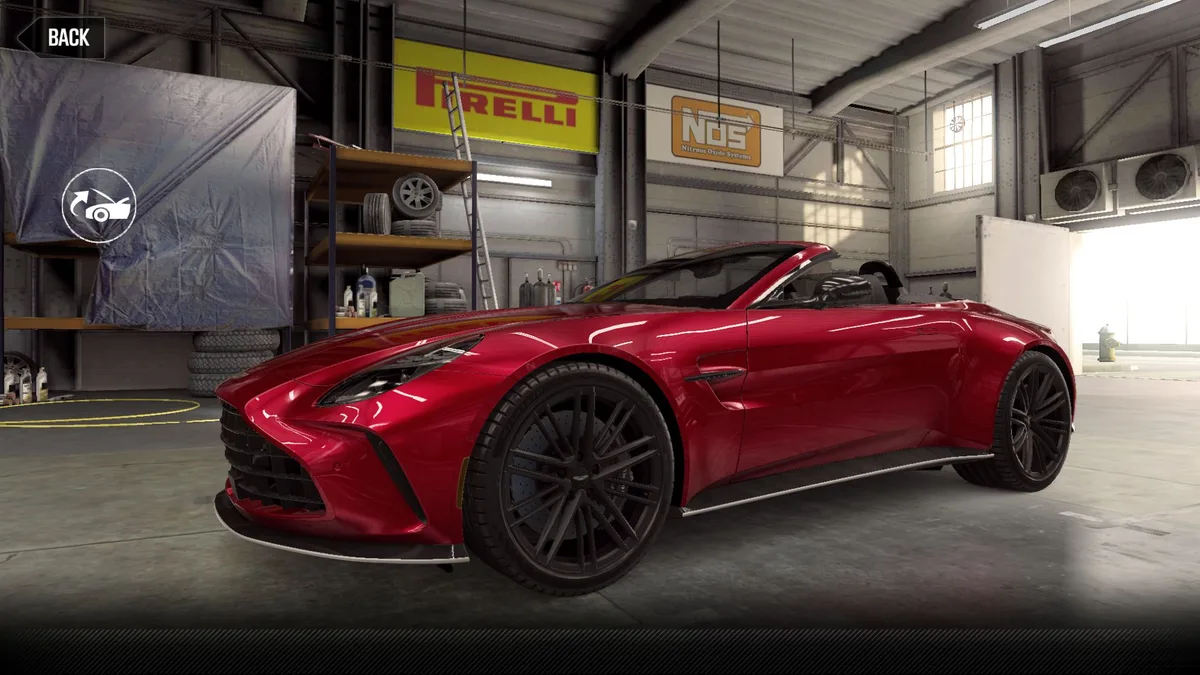 Aston Martin 2025 Vantage Roadster in SupernovaRed