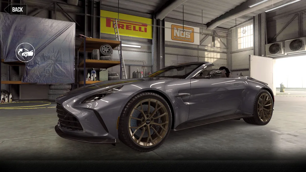 Aston Martin Vantage R (2025)