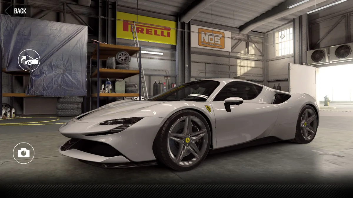 Ferrari SF90 Stradale Gold (2020)