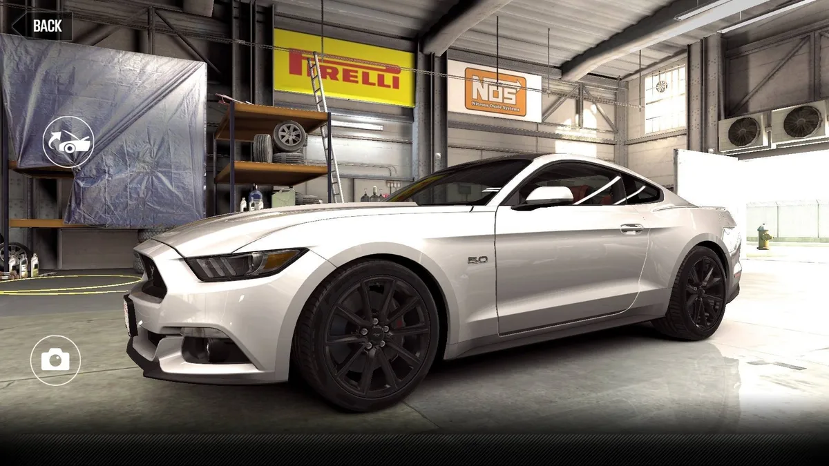 Ford Mustang GT Premium (2015)