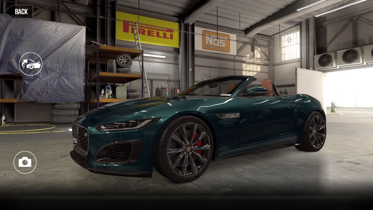 Jaguar F-TYPE R Convertible in BritishRacingGreen