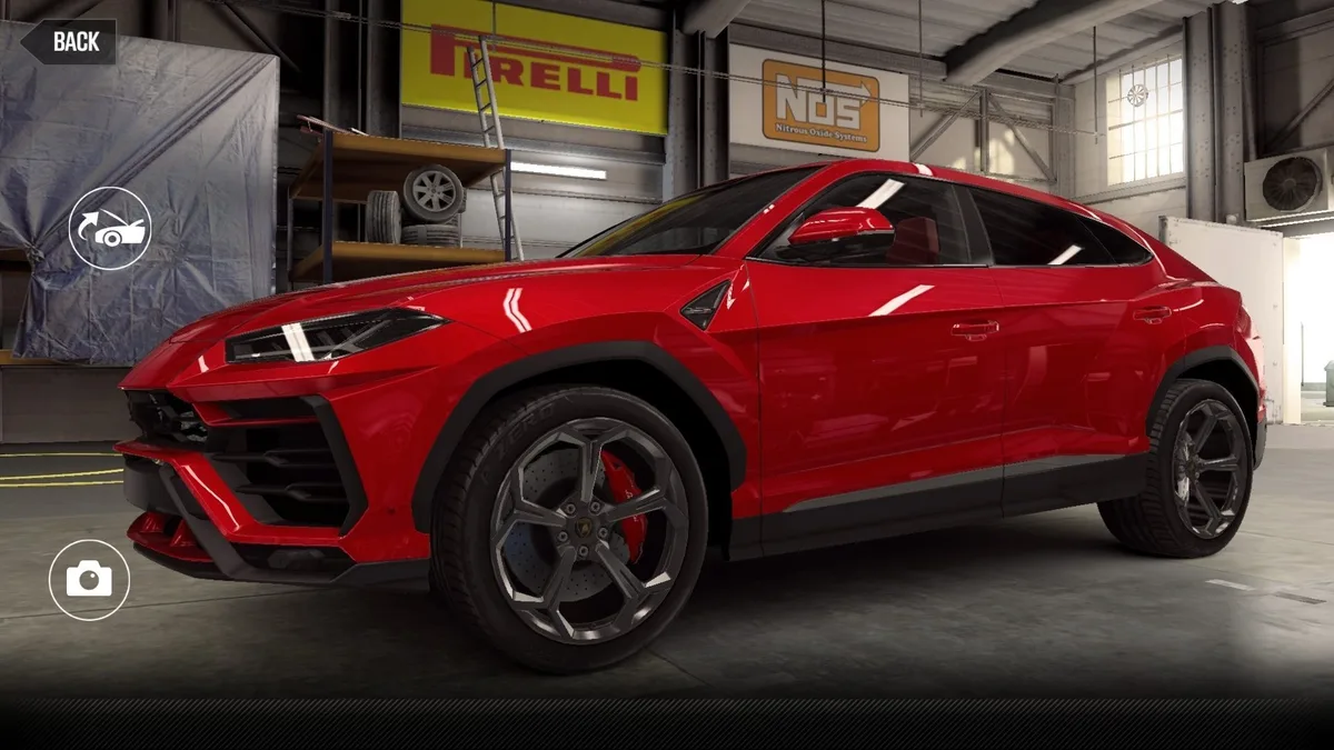 Lamborghini Urus (2018)