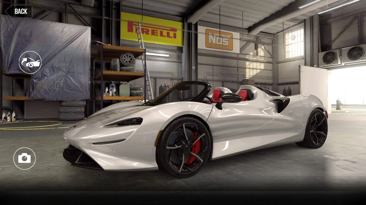 McLaren Elva Windscreen (2021)