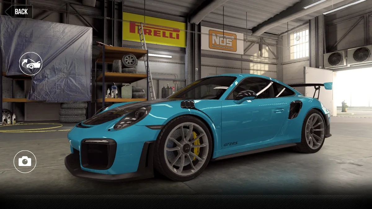 Porsche 911 GT2 RS Gold (2017)