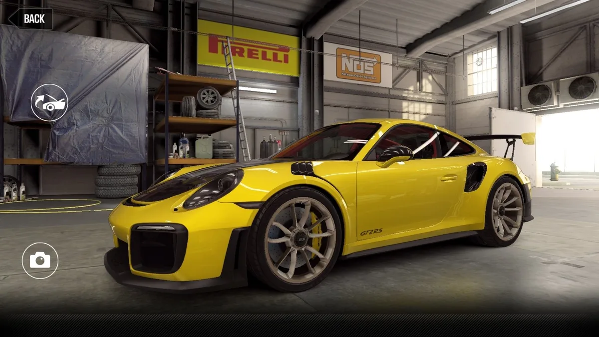 Porsche 911 GT2 RS Gold (2017)