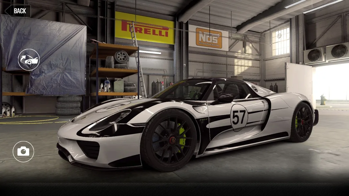Porsche 918 Spyder Gold (2015)
