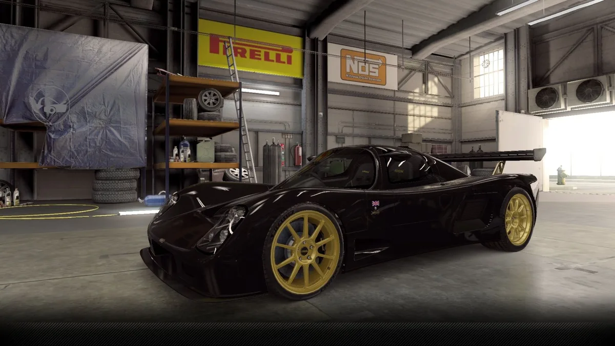 Ultima Evolution Coupé in Black